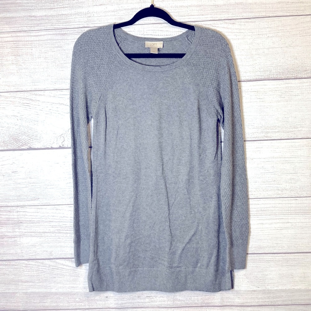 LOFT Outlet Gray Textured Lightweight Sweater Top - Size Small